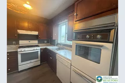 821 E 6th Street, Bethlehem City, PA 18015 - Photo 3