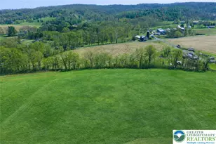 2604 Saddleback Ln, Lower Saucon Township, PA 18015 - Photo 1