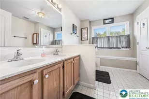 287 Ridings Cir, Macungie Boro, PA 18062 - Photo 17