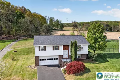 970 Hillcrest S Drive, Macungie Boro, PA 18062 - Photo 5