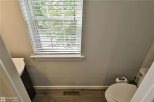 6510 Pioneer Dr, Macungie Boro, PA 18062 - Photo 17