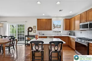 2347 Cross Creek Rd, Lower Macungie Township, PA 18062 - Photo 15