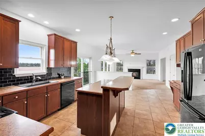 2575 Huckleberry Road, Allentown City, PA 18104 - Photo 19