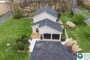 2575 Huckleberry Rd, Allentown City, PA 18104 - Photo 5
