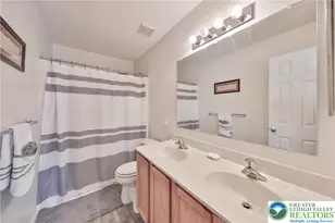 2575 Gillian Ln, Easton, PA 18040 - Photo 21
