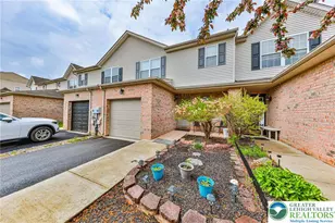 2575 Gillian Ln, Easton, PA 18040 - Photo 3