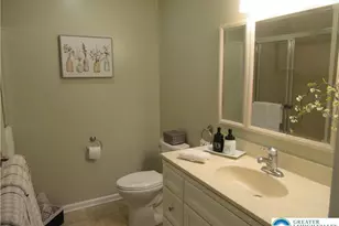 4613 Cheryl Dr, Hanover Twp, PA 18017 - Photo 7