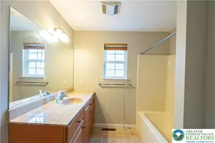 127 Highlands Cir, Easton, PA 18042 - Photo 19