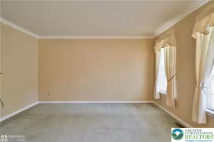 13 Windrift Ct, Easton, PA 18045 - Photo 7