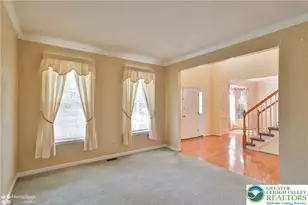 13 Windrift Ct, Easton, PA 18045 - Photo 9
