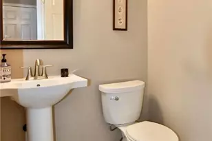 291 Water Lilly Ct, Upper Macungie Township, PA 18104 - Photo 21