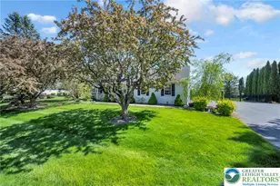 315 Hillview Dr, Lower Nazareth Twp, PA 18064 - Photo 3