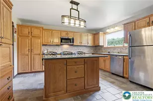 1011 Johnston Dr, Bethlehem Township, PA 18017 - Photo 17