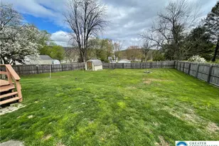 38 W 3rd St, Wind Gap Boro, PA 18091 - Photo 17