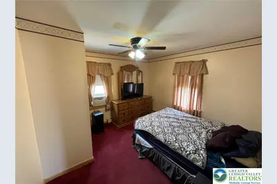 38 W 3rd Street, Wind Gap, PA 18091 - Photo 11