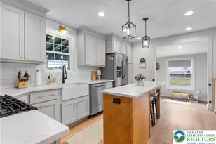 915 Magnolia Rd, Hellertown Boro, PA 18055 - Photo 7