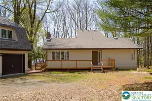 355 Bear Creek Lake Dr, Penn Forrest, PA 18229 - Photo 29