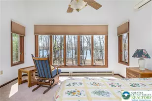 355 Bear Creek Lake Dr, Penn Forrest, PA 18229 - Photo 23
