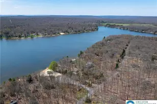 355 Bear Creek Lake Dr, Penn Forrest, PA 18229 - Photo 35