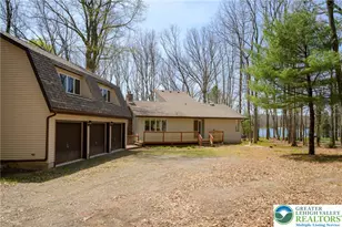 355 Bear Creek Lake Dr, Penn Forrest, PA 18229 - Photo 7