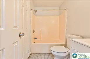 39 N 11th St, Allentown City, PA 18101 - Photo 5