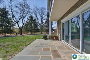380 S Cedar Crest Blvd, Emmaus Boro, PA 18103 - Photo 7