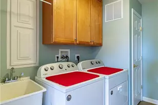 110 Moor Dr, Palmer Twp, PA 18045 - Photo 27