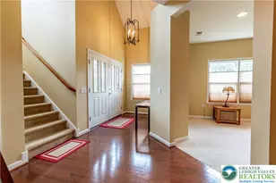 110 Moor Dr, Palmer Twp, PA 18045 - Photo 3