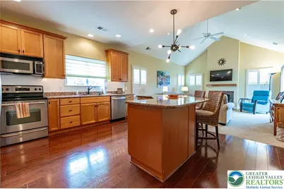 110 Moor Drive, Palmer Twp, PA 18045 - Photo 13