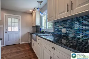 547 Margaret St, Allentown City, PA 18103 - Photo 9