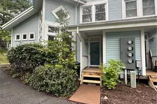 216 Abbington Dr, Middle Smithfield, PA 18302 - Photo 5