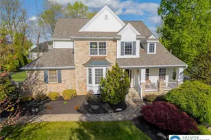 2705 Fringe Ln, Forks Twp, PA 18040 - Photo 1