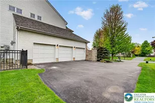 2705 Fringe Ln, Forks Twp, PA 18040 - Photo 11