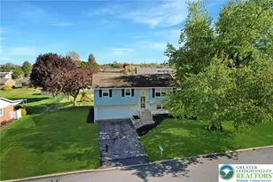 103 Oak Ln, Allen Township, PA 18067 - Photo 3