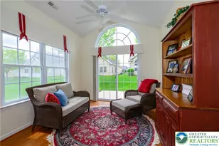 6515 Betsy Ross Cir, Bethlehem City, PA 18017 - Photo 13