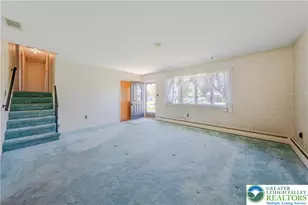 3552 Lord Byron Dr, Bethlehem City, PA 18017 - Photo 5