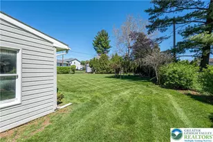 3552 Lord Byron Dr, Bethlehem City, PA 18017 - Photo 35