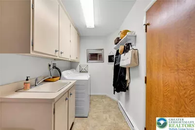 5747 Kernsville Road, North Whitehall Township, PA 18069 - Photo 19