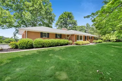 5747 Kernsville Road, North Whitehall Township, PA 18069 - Photo 5