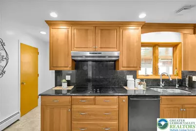 5747 Kernsville Road, North Whitehall Township, PA 18069 - Photo 17