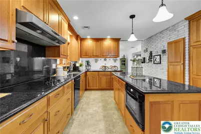 5747 Kernsville Road, North Whitehall Township, PA 18069 - Photo 17