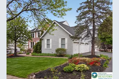 7188 Periwinkle Drive, Lower Macungie Township, PA 18062 - Photo 3