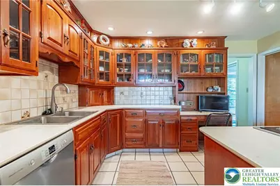 270 Bierys Bridge Road, Bethlehem City, PA 18017 - Photo 37