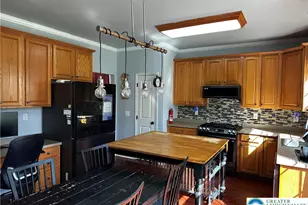 2325 S 2nd St, Allentown City, PA 18103 - Photo 9
