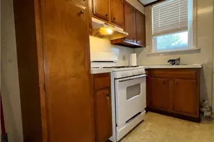 217 E South St, Allentown City, PA 18109 - Photo 5