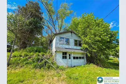 279 E Lizard Creek Road, East Penn Twp, PA 18235 - Photo 3