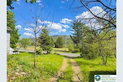 279 E Lizard Creek Road, East Penn Twp, PA 18235 - Photo 23