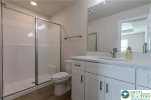 1411 Greenview Dr, Bethlehem City, PA 18018 - Photo 17