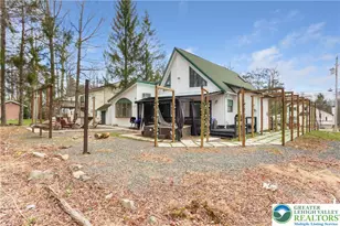 939 Country Pl Dr, Tobyhanna, PA 18466 - Photo 3