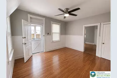 209 E South Street, Slatington Boro, PA 18080 - Photo 9